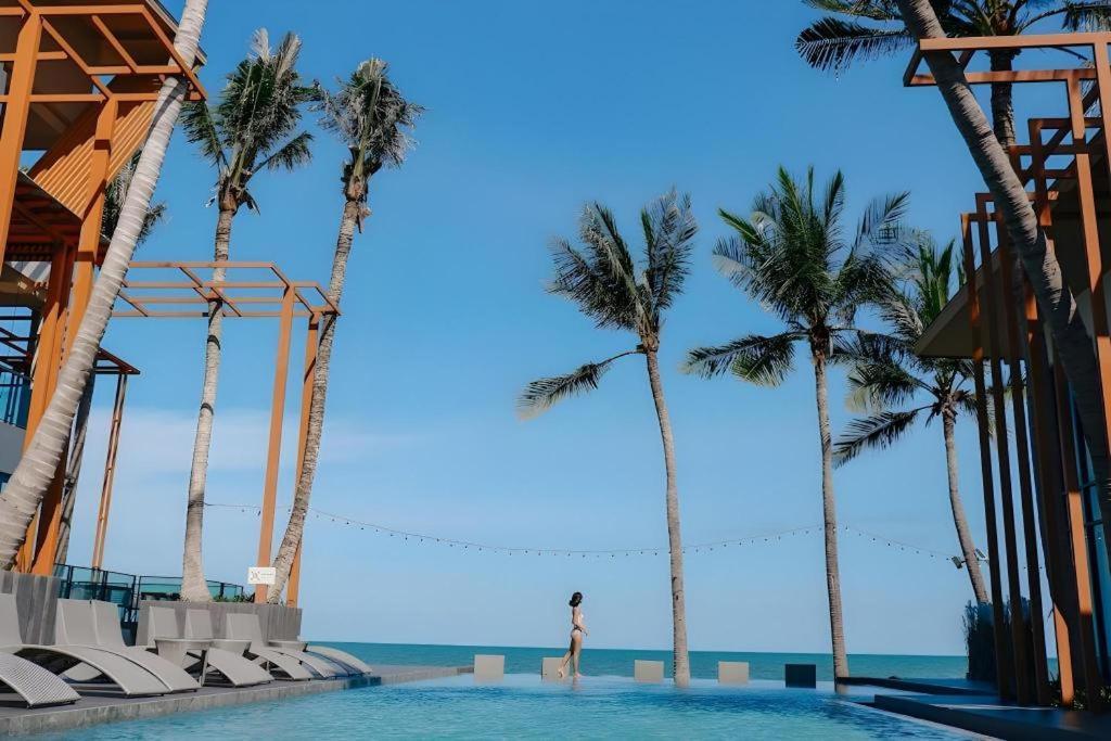 Eco Cozy Beachfront Resort Chaam Hua Hin Exterior foto
